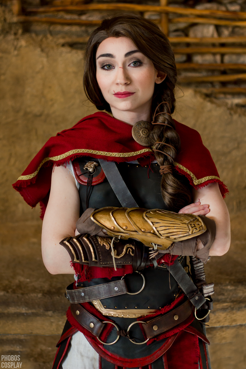 Illustration for article titled Assassin's Creed Odyssey Cosplay Is Looking Sharp